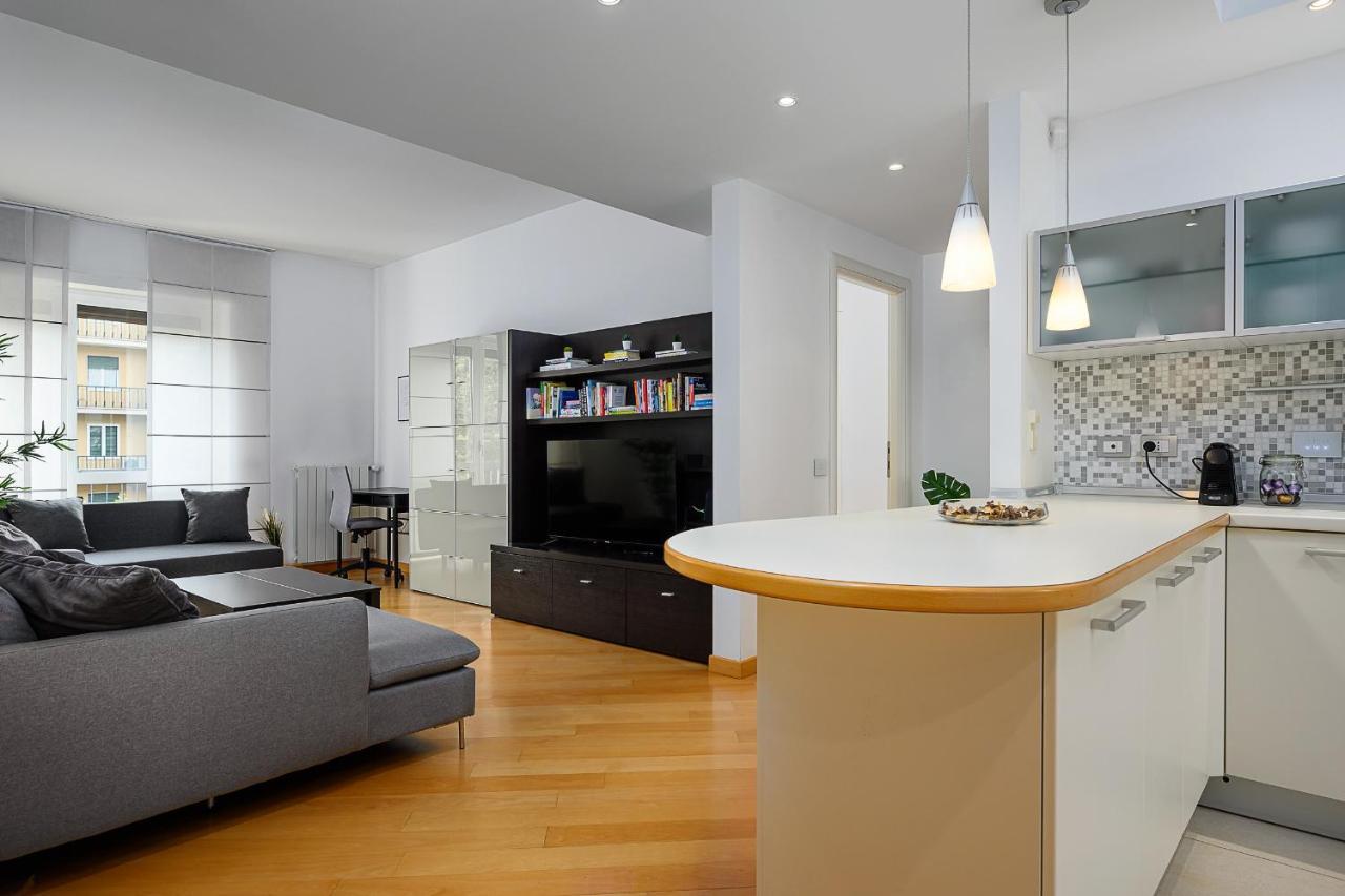 Stylish Condo Garibaldi Sempione 85M2 - Self Check-In Milan Exterior photo